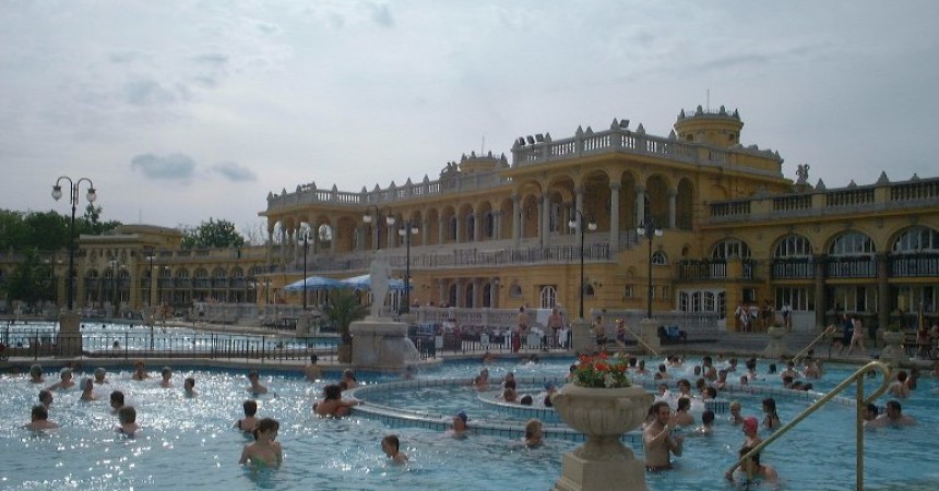 Le terme Szechenyi le più belle terme di Budapest Le terme Szechenyi le più belle terme di Budapest
