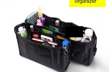 La valigia del social viaggiatore: kit organizzato