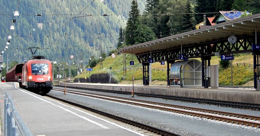 Cosa devi sapere per usare il tunnel ferroviario dei Monti Tauri
