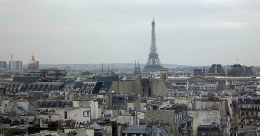 Come visitare Parigi senza muoversi da casa