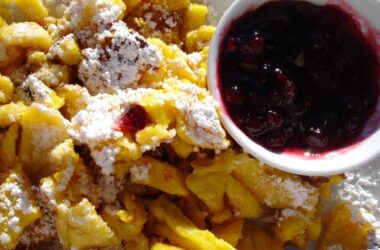 La ricetta del Kaiserschmarren dell’Alto Adige: dolce o piatto unico?